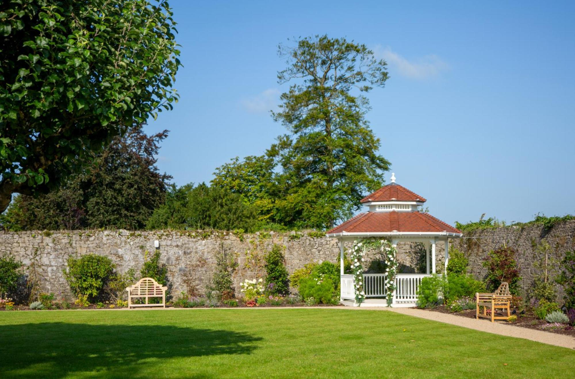 County Arms Birr Hotel Exterior foto