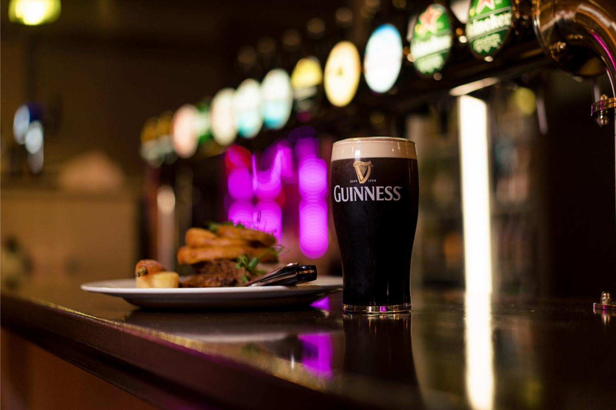 County Arms Birr Hotel Exterior foto